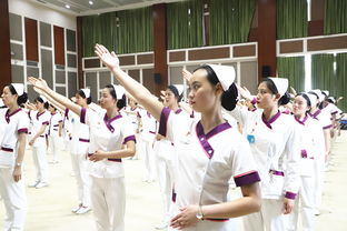 不学礼，无以立 河南华信民生健康产业集团举办优质护理礼仪服务培训会议